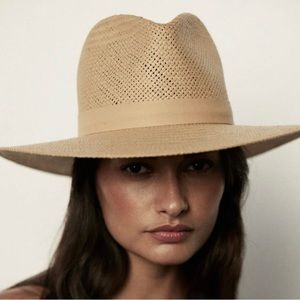 Janessa Leone Simone Hat